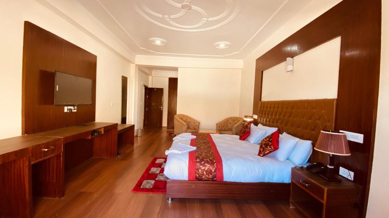 Hotel De Borgo 레 외부 사진