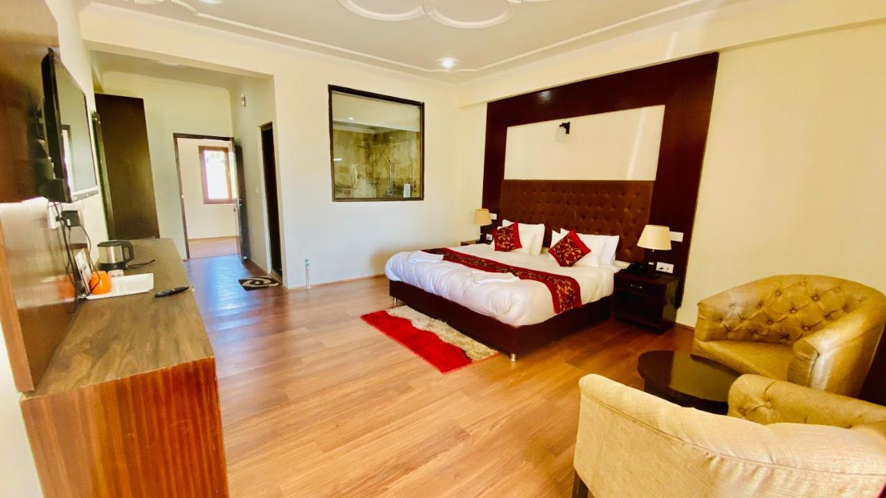 Hotel De Borgo 레 외부 사진