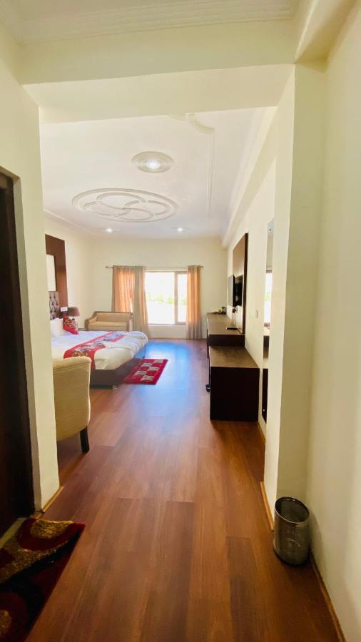 Hotel De Borgo 레 외부 사진