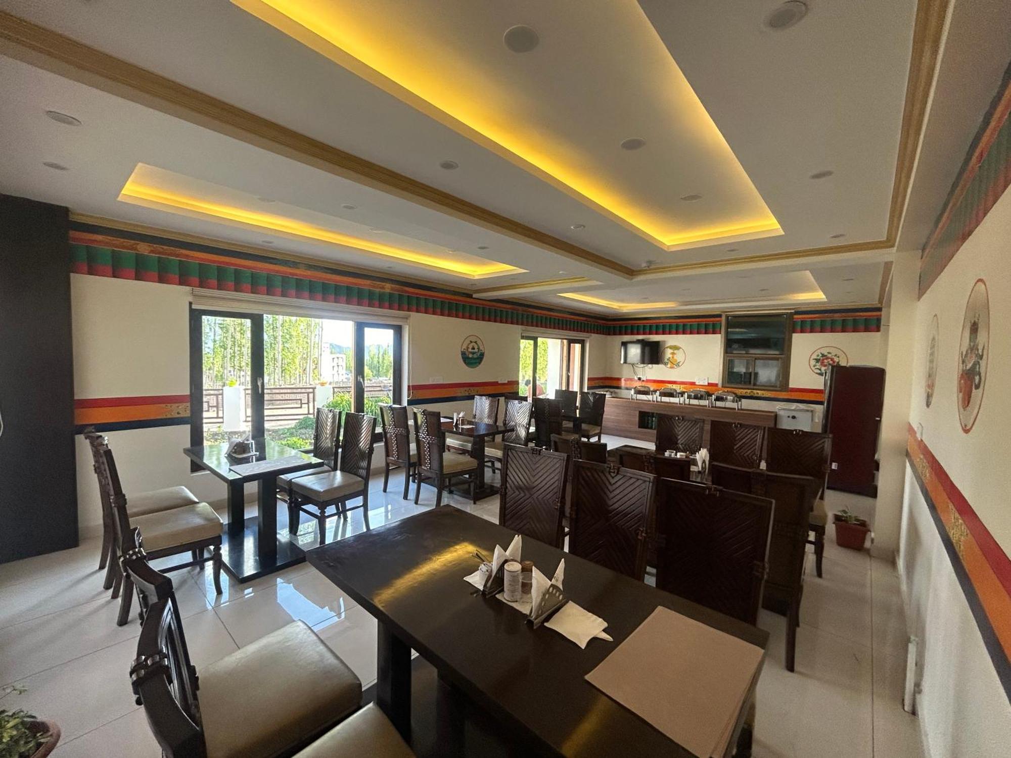 Hotel De Borgo 레 외부 사진